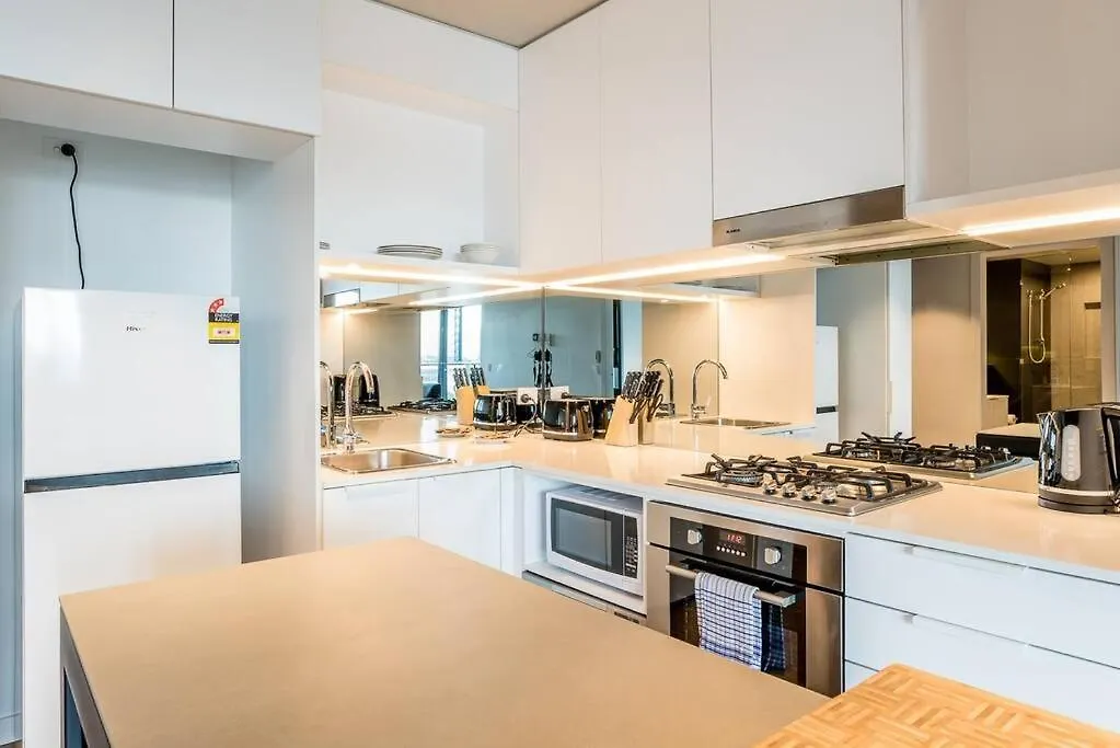 Vibrant Inner City Living 1 Bedroom Apartment Brisbane