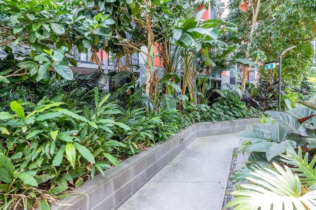 Vibrant Inner City Living 1 Bedroom Apartment Brisbane